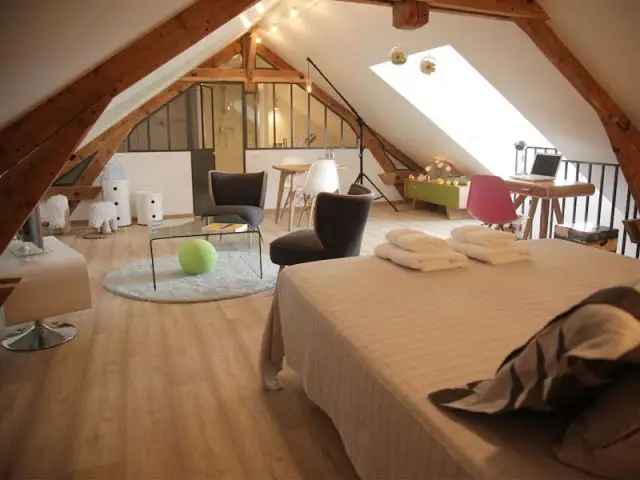 découvrez nos conseils et astuces pour établir un budget d’aménagement de combles. évaluez les coûts, anticipez les travaux et optimisez votre investissement pour créer un espace confortable sous les toits.