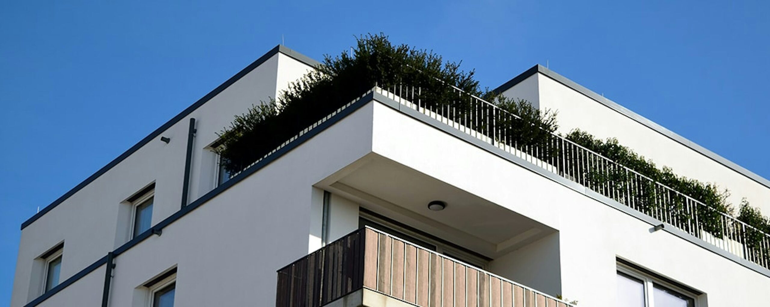 découvrez le coût moyen d'une rénovation pour un appartement ou une maison de 40m2 : fourchettes de prix, facteurs à prendre en compte et conseils pour optimiser votre budget travaux.