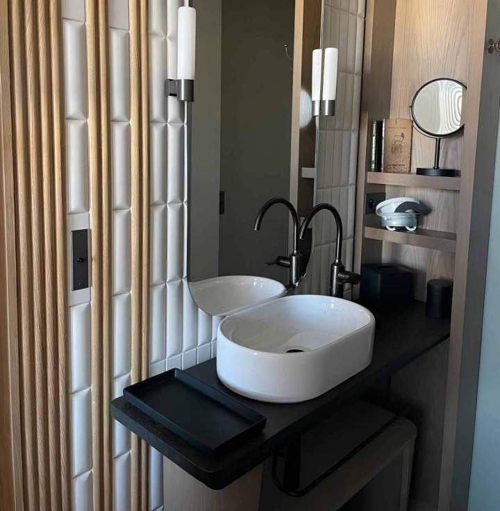 faites appel à un créateur de salle de bain à paris pour transformer votre espace avec des solutions sur-mesure, design moderne et conseils personnalisés. demandez votre devis gratuit !