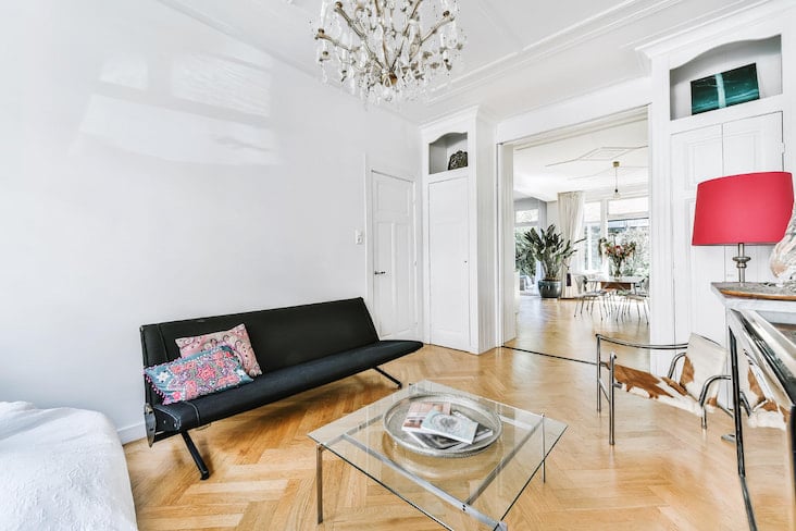 obtenez rapidement un devis personnalisé pour votre projet de rénovation à paris. comparez les offres d'artisans qualifiés et réalisez vos travaux en toute confiance.