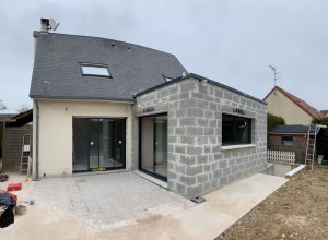 découvrez nos solutions d’extension de maison à paris : agrandissez votre espace de vie avec un projet sur-mesure, clé en main. conseils d’experts, démarches simplifiées et travaux de qualité garantis.