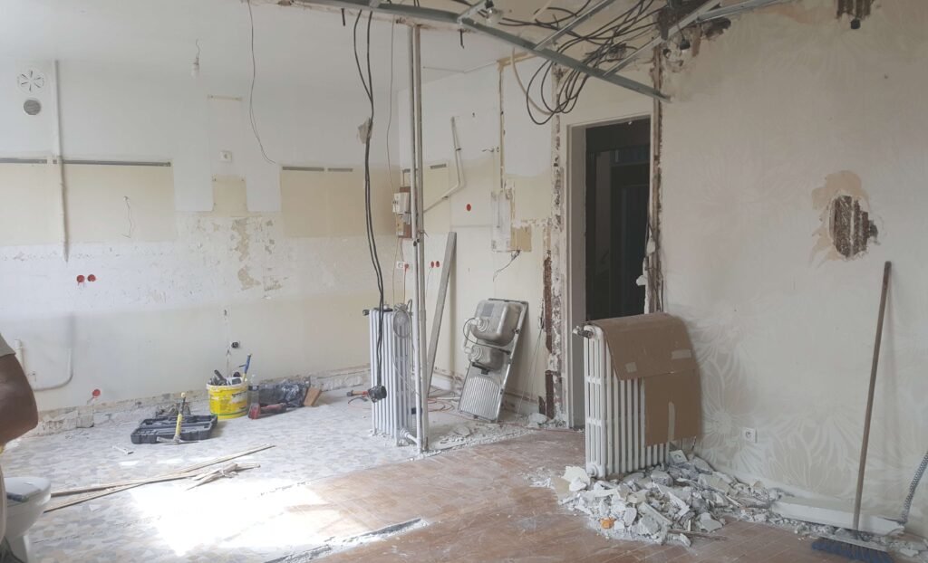 besoin de travaux sur un mur porteur à paris ? découvrez nos conseils et solutions pour rénover, ouvrir ou renforcer un mur porteur en toute sécurité avec des professionnels qualifiés.