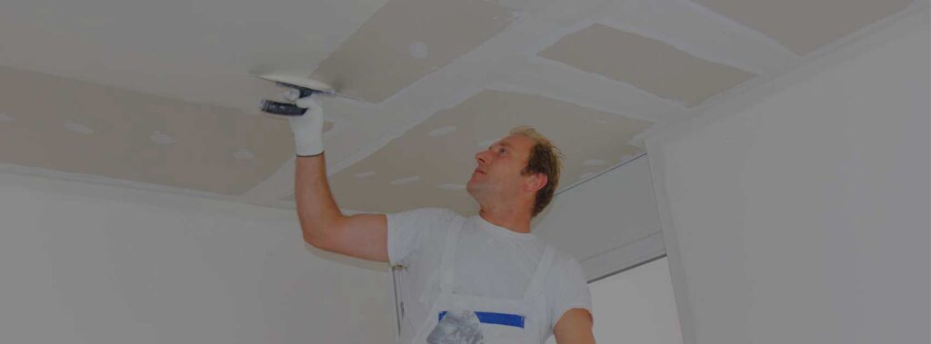 découvrez nos services de plâtrerie pour la rénovation à paris : pose de cloisons, faux plafonds, enduits et finitions de qualité pour moderniser votre intérieur. expertise et professionnalisme au service de vos projets.