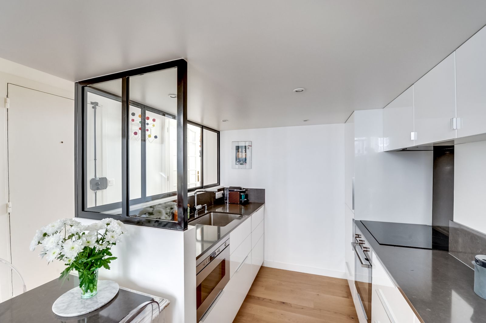 découvrez nos conseils et astuces pour réussir la rénovation complète d’un appartement ou d’une maison de 50m2 : budget, étapes clés, idées d’aménagement et inspirations pour optimiser l’espace.