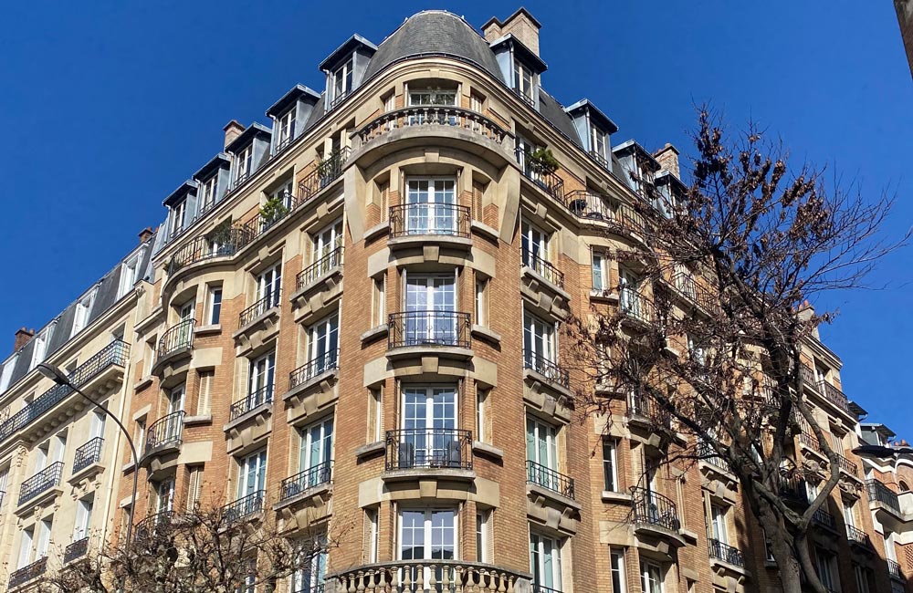 confiez la rénovation de votre appartement dans le 94 à des professionnels qualifiés. conseils, devis gratuits et accompagnement pour tous vos projets d’aménagement et de remise à neuf.