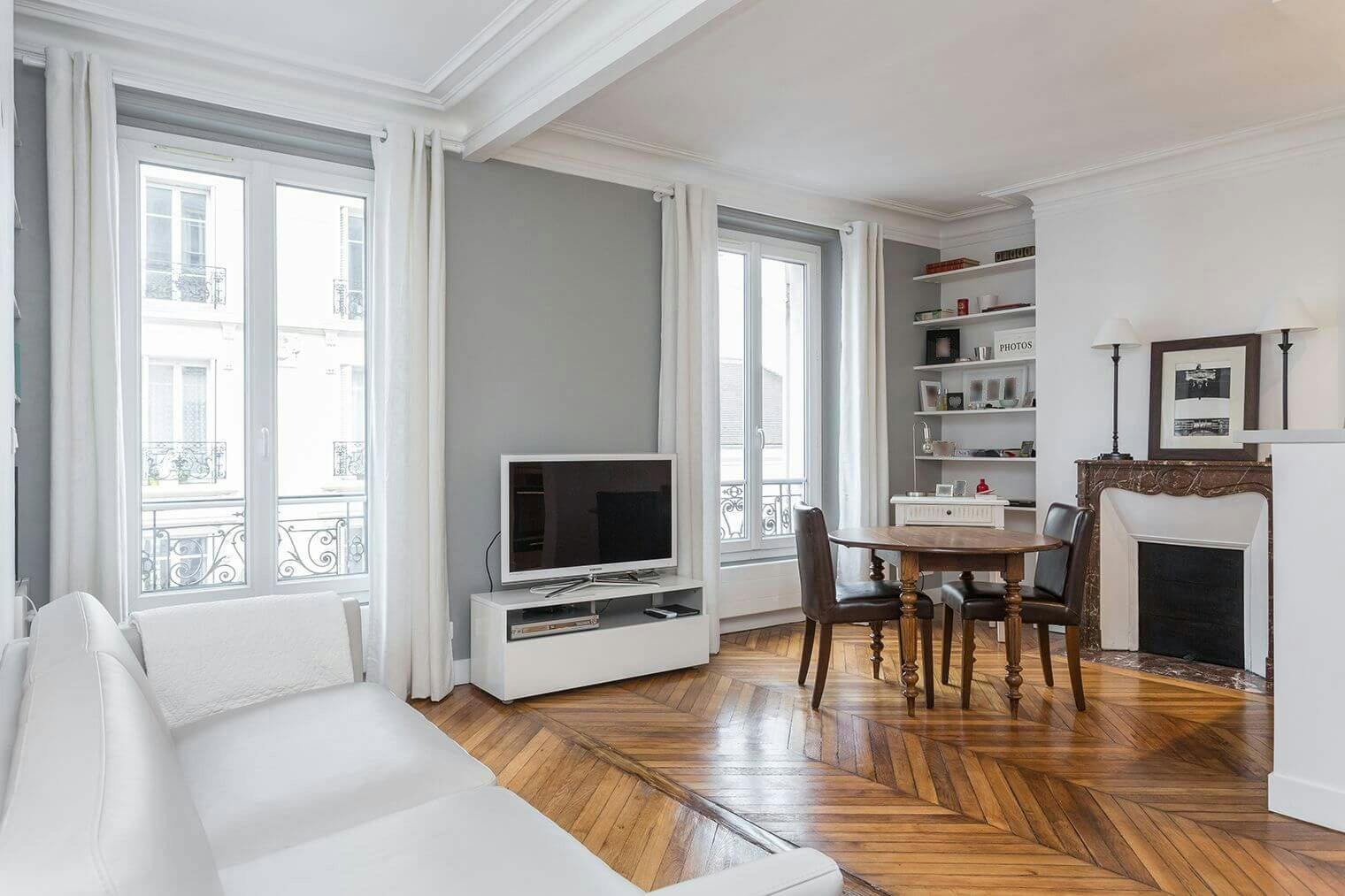 confiez la rénovation de votre appartement haussmannien à paris à des experts. modernisez votre intérieur tout en préservant le charme et le cachet de l’ancien. devis gratuit, conseils personnalisés.