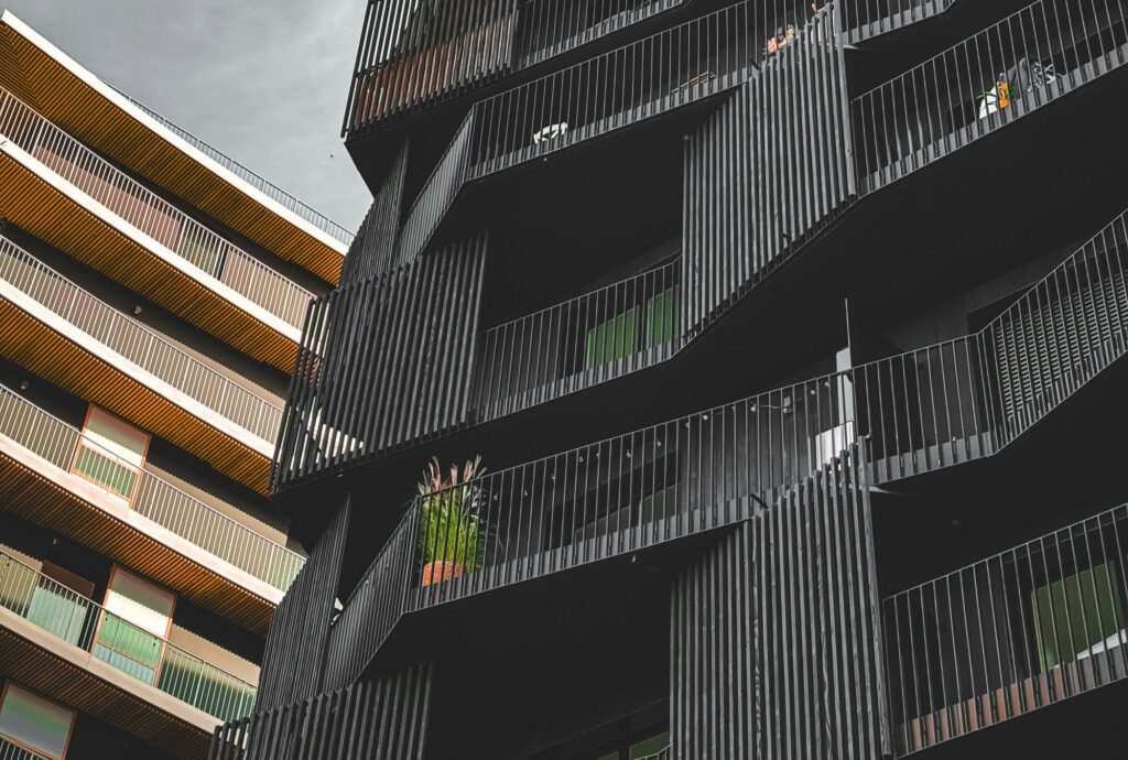 vous cherchez à rénover votre appartement à issy-les-moulineaux ? découvrez nos conseils, astuces et services spécialisés pour une rénovation réussie, moderne et adaptée à vos besoins !