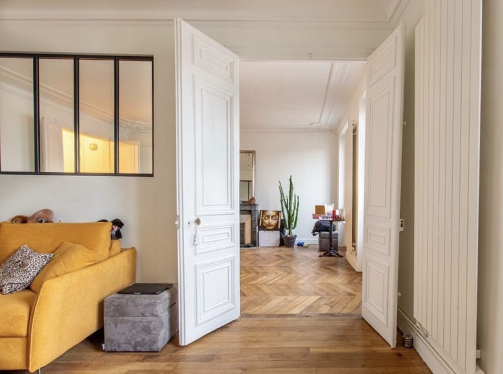 transformez votre espace avec notre service de rénovation d'appartement à paris : conseils sur mesure, travaux de qualité et suivi personnalisé pour sublimer votre intérieur.