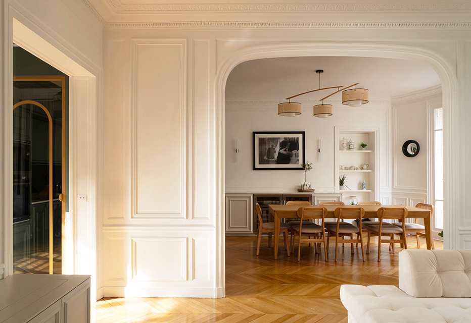 offrez une nouvelle vie à votre intérieur avec notre service de rénovation chic à paris : design élégant, matériaux de qualité et finitions haut de gamme pour un espace raffiné et moderne.