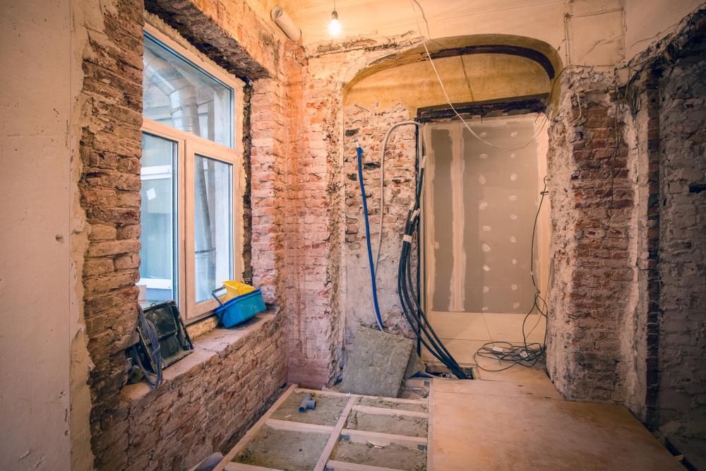 confiez la rénovation électrique de votre maison à des experts certifiés. sécurité, conformité et modernisation de votre installation électrique pour un habitat sûr et performant.