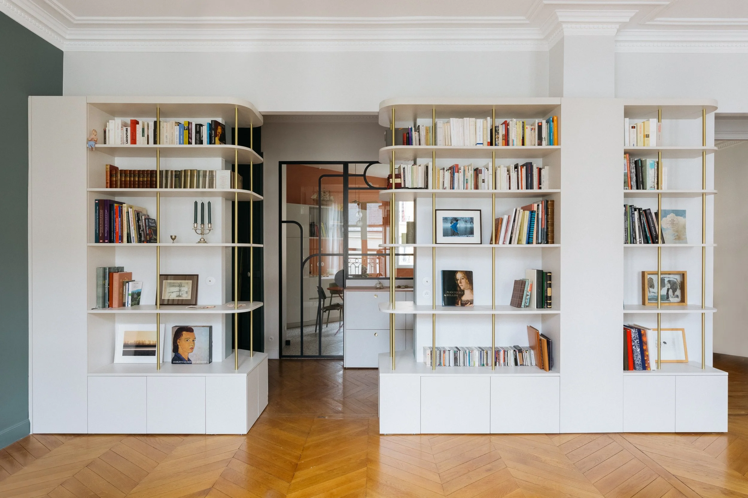 découvrez nos conseils et solutions pour réussir votre rénovation haussmannienne : respect du charme d’origine, modernisation des espaces et valorisation de votre bien immobilier à paris.