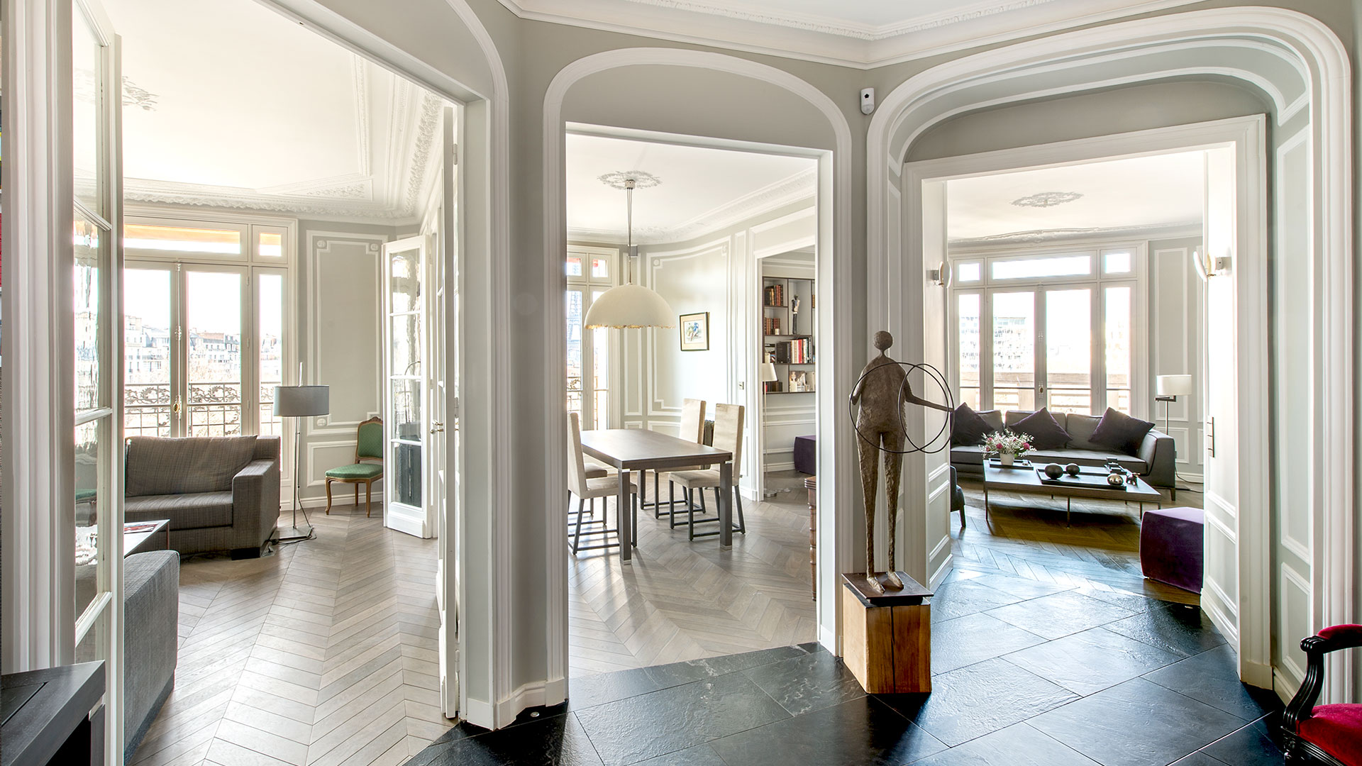 découvrez nos services de rénovation intérieure à paris : aménagement, design, travaux de qualité et accompagnement personnalisé pour transformer votre habitat.