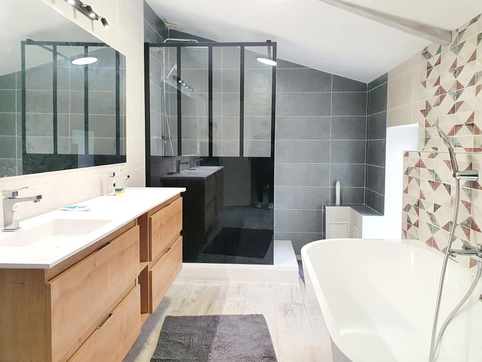 confiez la rénovation de votre salle de bain à des experts pour un espace moderne, fonctionnel et élégant. trouvez conseils, idées et solutions adaptées à votre projet, quel que soit votre budget.