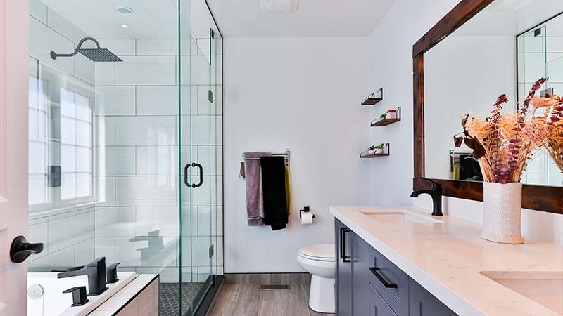 confiez la rénovation de votre salle de bain à paris à des experts. design moderne, matériaux de qualité et finitions impeccables : demandez votre devis gratuit dès maintenant !