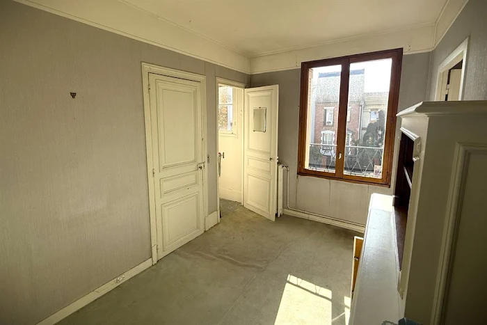 vous souhaitez rénover un appartement à clamart ? découvrez nos conseils et solutions pour réussir la rénovation de votre bien, optimiser votre espace et valoriser votre investissement immobilier à clamart.