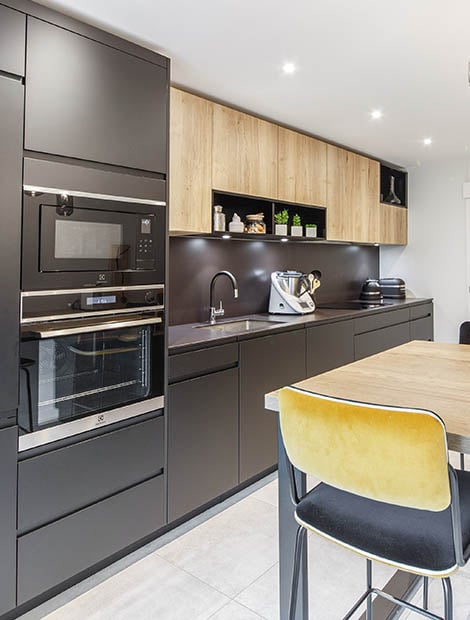 découvrez des idées et inspirations pour une cuisine moderne alliant design, fonctionnalité et innovation. aménagez un espace contemporain et tendance adapté à vos besoins.