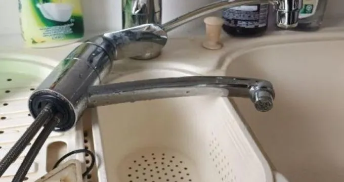 besoin d'un plombier en urgence à châtenay-malabry ? intervention rapide et efficace pour tous vos problèmes de plomberie, 24h/24 et 7j/7.