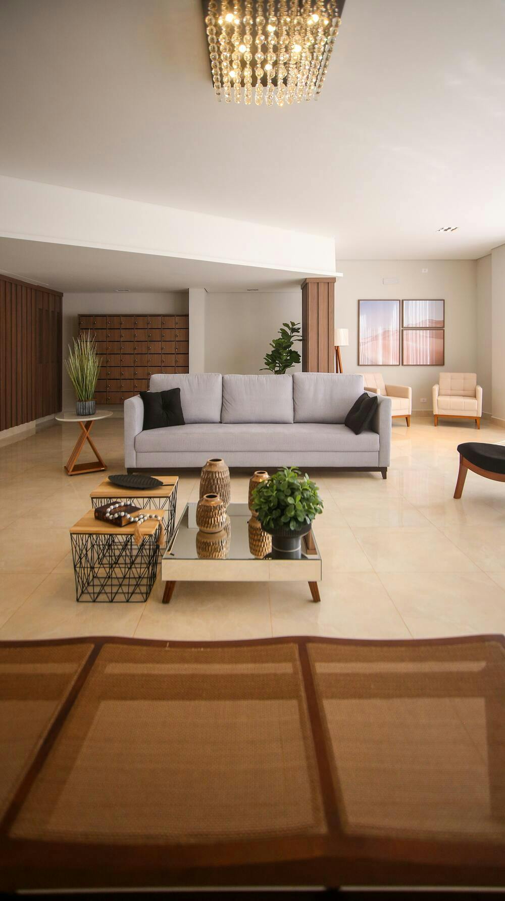 découvrez nos conseils et astuces pour estimer le budget de la rénovation de votre appartement à paris. comparez les prix, maitrisez vos dépenses et réalisez vos travaux en toute sérénité.