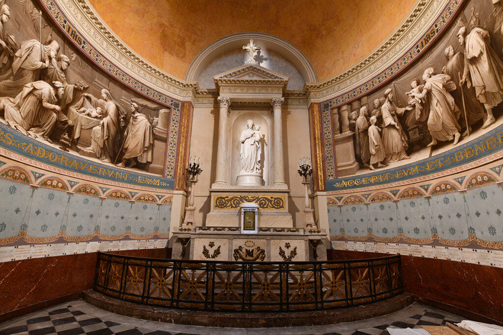 découvrez les projets de rénovation des églises et fontaines à paris, alliant patrimoine historique et modernité pour préserver la beauté de la capitale.