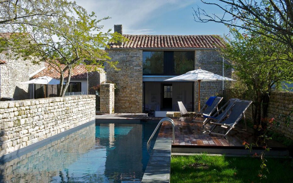expert en rénovation de maison à paris et en île-de-france, nous transformons votre habitat avec qualité et savoir-faire. contactez-nous pour un projet sur mesure.