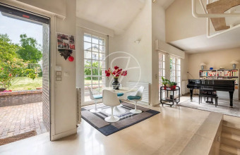 transformez votre villa à saint-cloud avec une rénovation moderne sur mesure. profitez d’un accompagnement expert pour valoriser votre bien, optimiser l’espace et sublimer votre intérieur avec des matériaux haut de gamme.