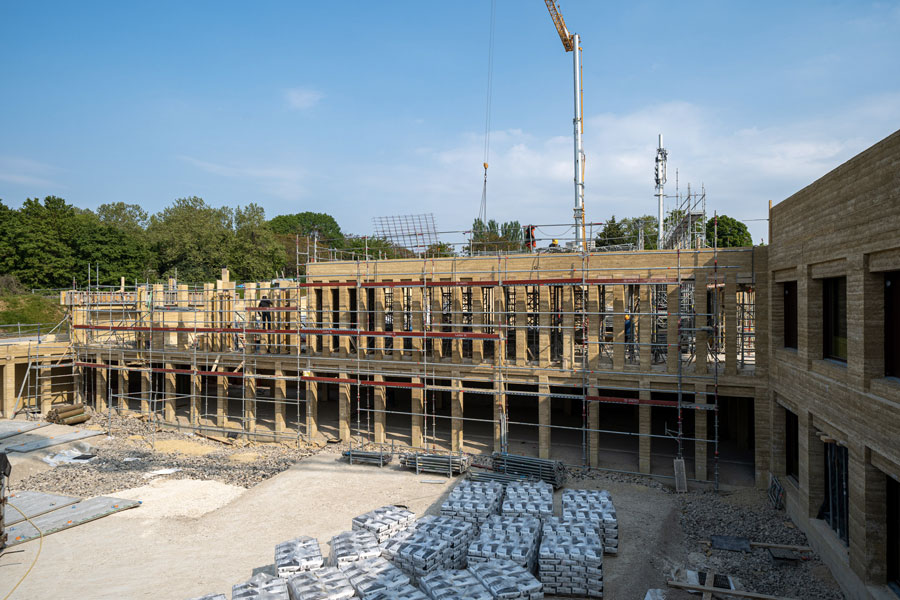 confiez vos travaux à châtenay-malabry à des professionnels pour un accompagnement fiable et des réalisations sans stress. bénéficiez d’un service de qualité pour tous vos projets en toute sérénité.